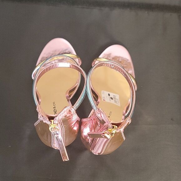 BRAND NEW BEBE&CO MULTI-COLOR STRAP ROUND-TOE HIGH HEEL STILETTOS SANDAL - Picture 10 of 16